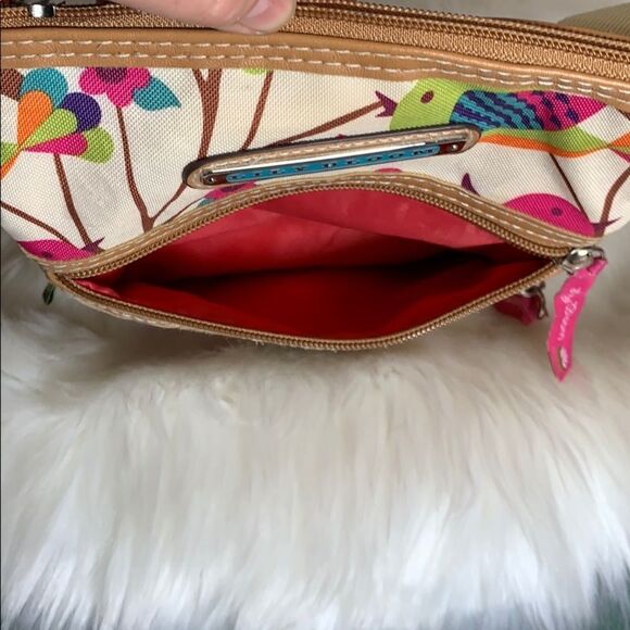 Lily Bloom Bird And Flower Crossbody Bag - Picture 4 of 6